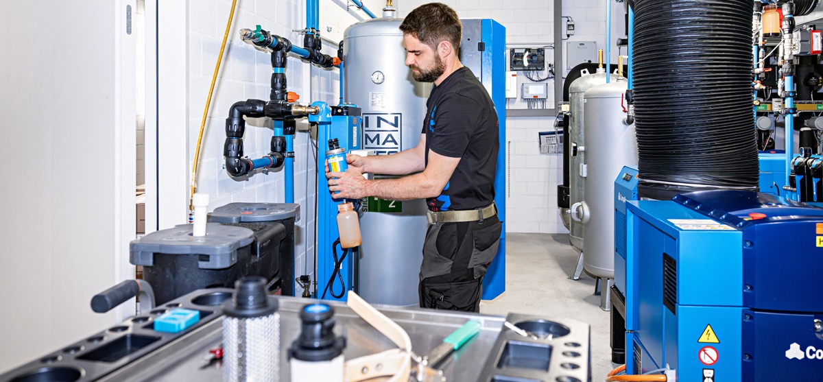job advertisement image
